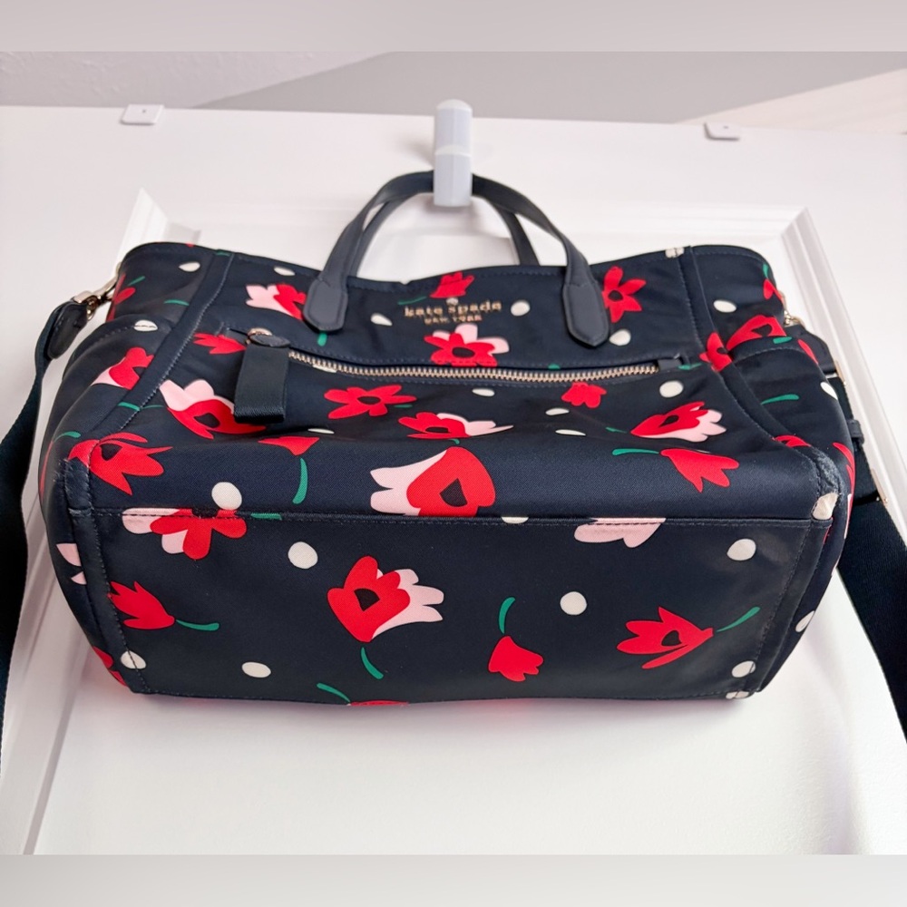 kate spade Chelsea Whimsy Navy Floral Tote with Red & Pink Flowers - Picture 4 of 8